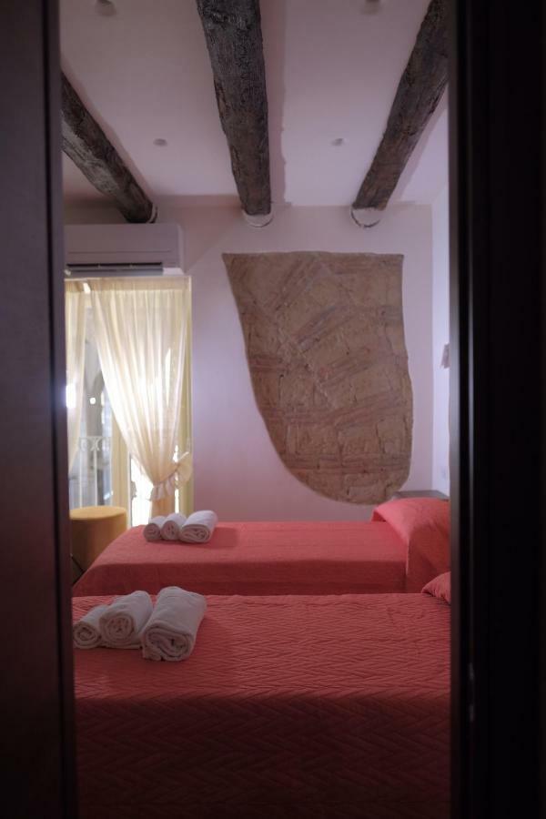Amore Napoletano Napoli Ngoại thất bức ảnh